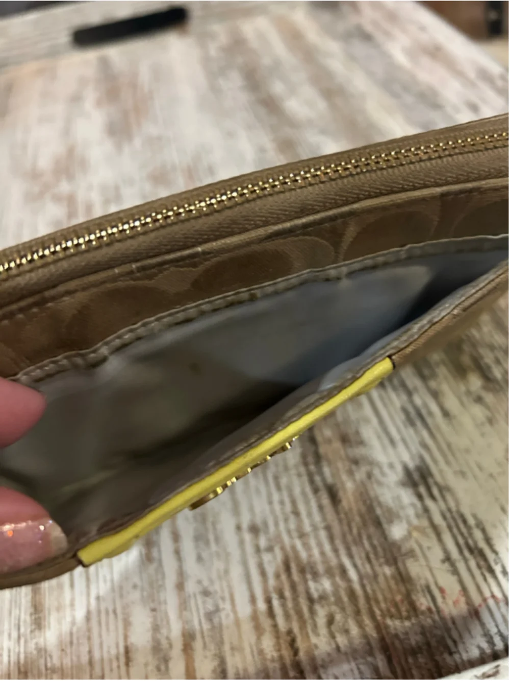 Women's Coach Signature Wristlet Clutch One Size